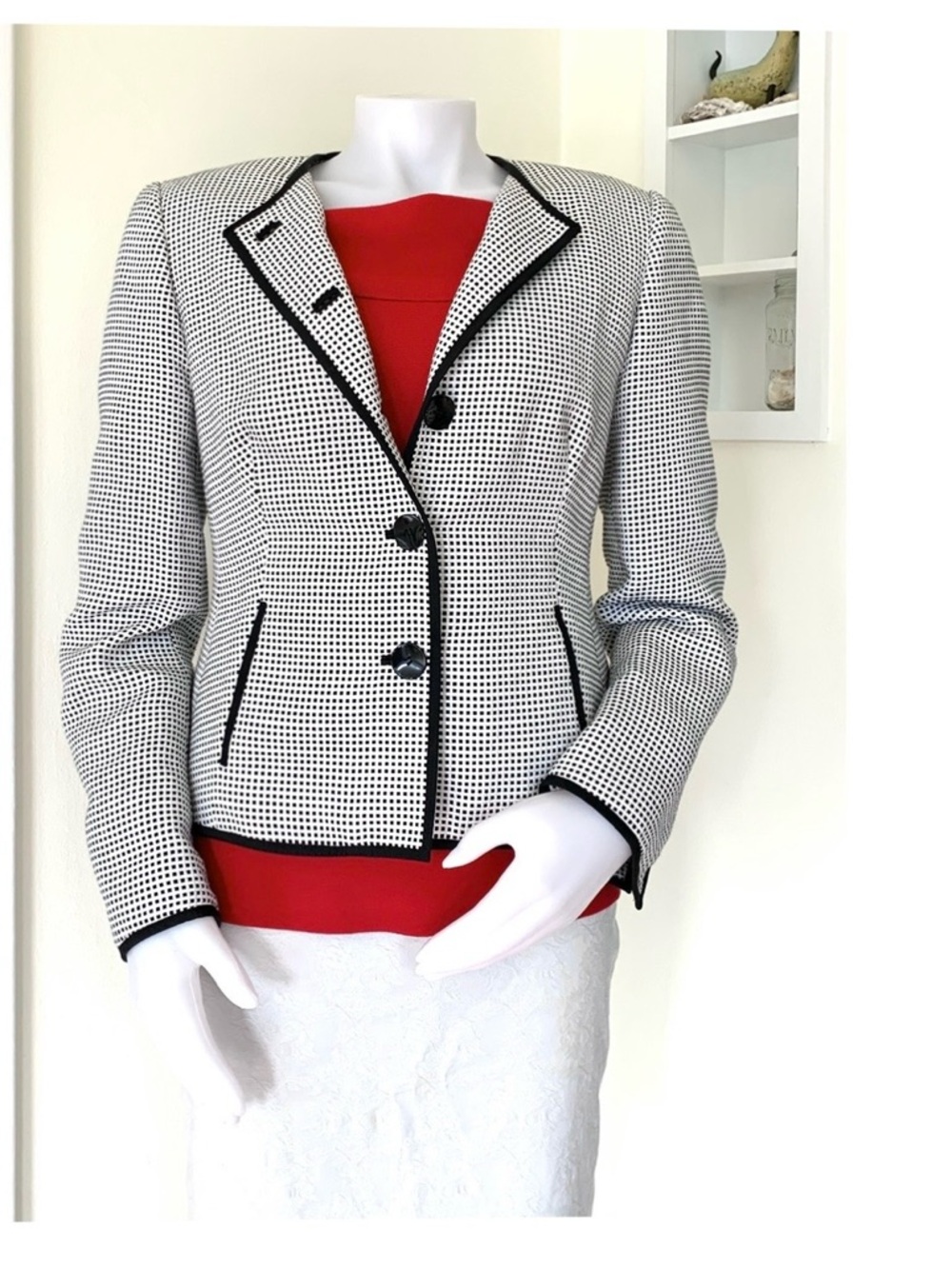1990s Carlisle black and white checkered collarless long sleeve blazer